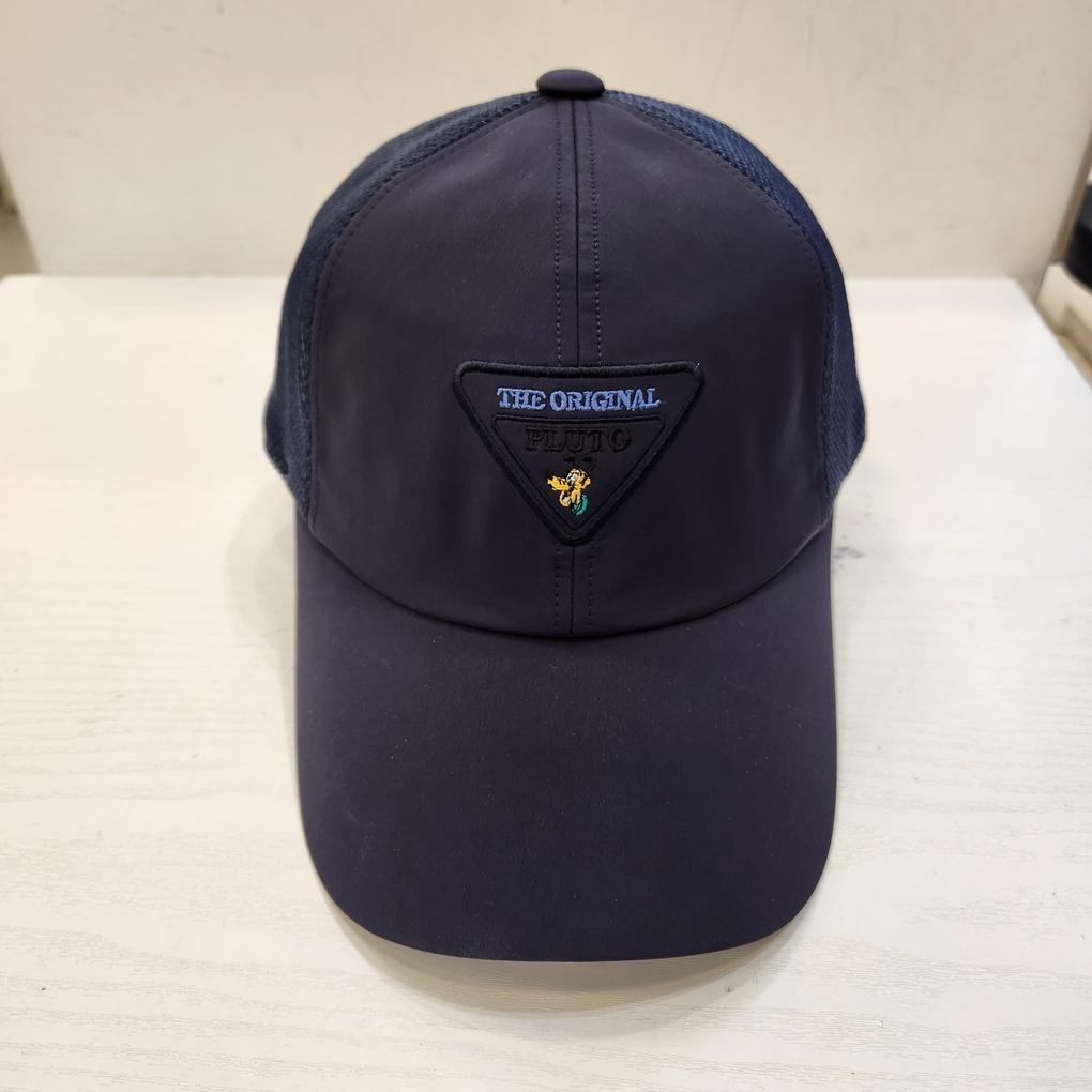 Simple Mesh Baseball Cap with Golf Wappen Logo
