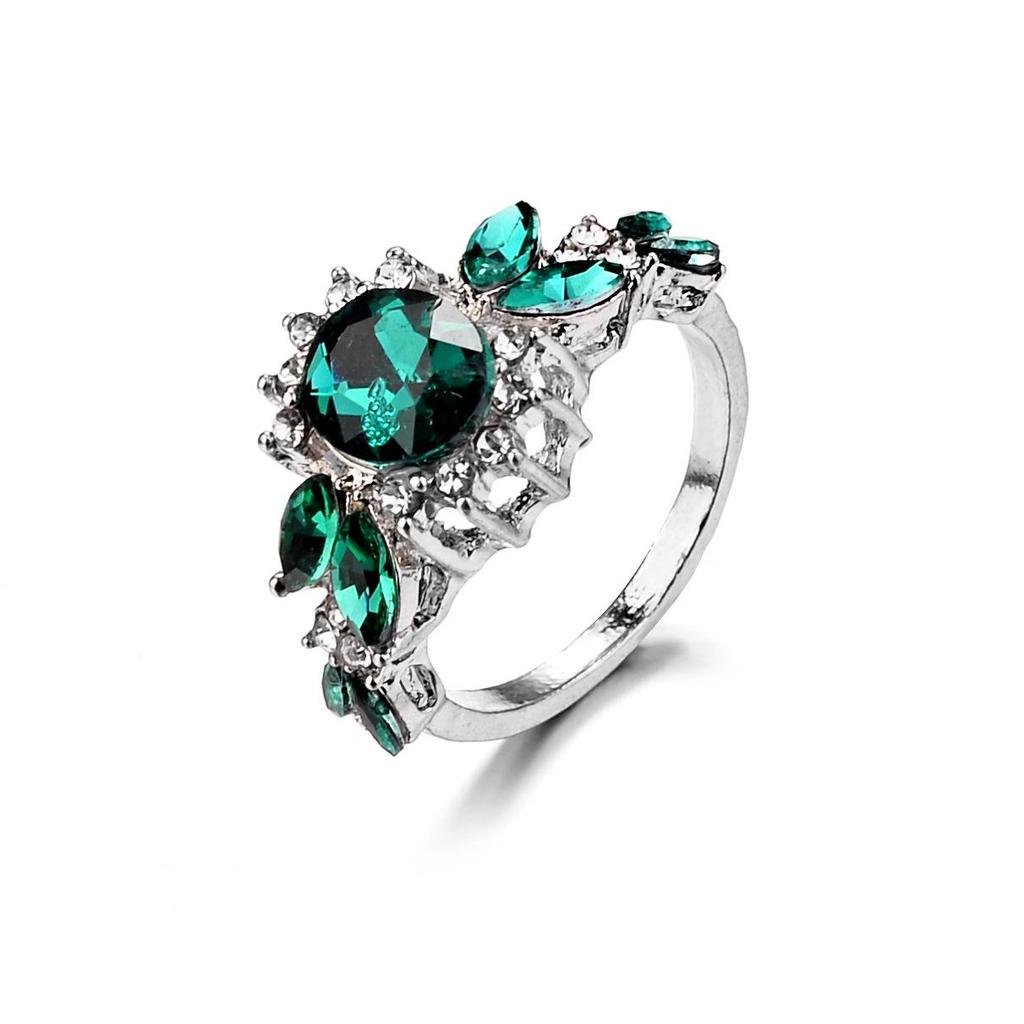 European American Fashion Green Flower Crystal Gemstone Ring