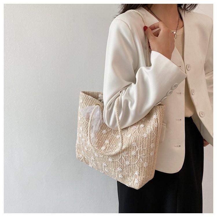 Elegant Summer Women s Large Lace Crochet Shoulder Bag Versatile Woven Handbag In White And Khaki белый