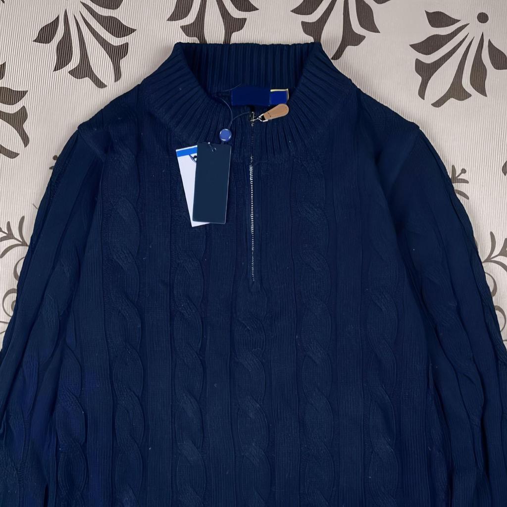 M Family Korean-Style Winter Down Jacket, Unisex, Classic Loose Fit, Plus Size, Thickened for Couples.