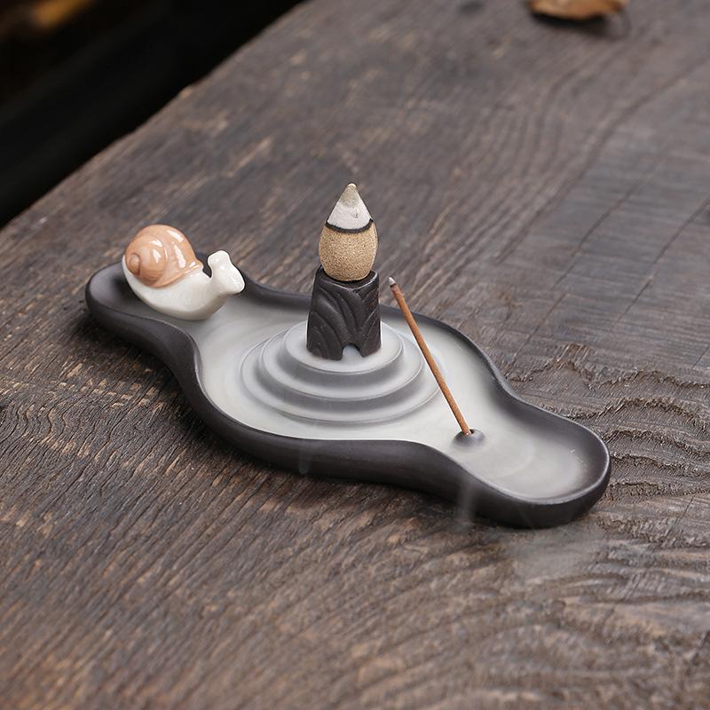 Purple Sand Backflow Incense Burner Home Decoration, Creative Snail Backflow Incense Holder Thread Incense Stick Incense Burner