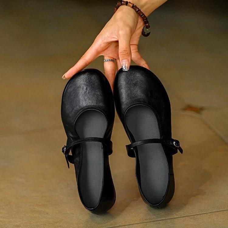 French Retro One-word with Flat Bottom Shallow Mouth Mary Jane Shoes Women's 2025 Autumn New Shallow Mouth Small Fragrant Leather Single Shoes