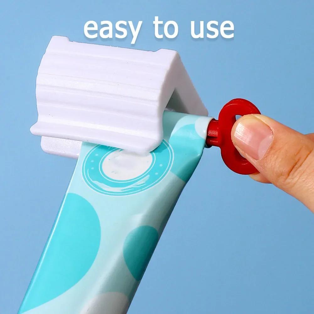 5pcs Toothpaste Squeezer Cosmetic Facial Cleanser Squeezer, Rotating To Squeeze Out Toothpaste Home Goods Bathroom Accessories