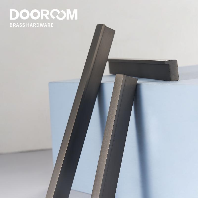Dooroom Brass Furniture Handles Modern Fashion Grey Wardrobe Dresser Cupboard Cabinet Drawer Show Box Wine Bar Pulls Knobs
