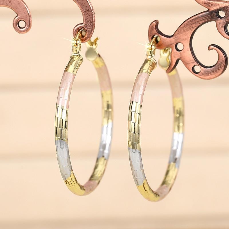

CAOSHI Gorgeous Three Colour Big Hoop Earrings for Women Temperament Modern Style Metal Ear Accessories for Engagement Party