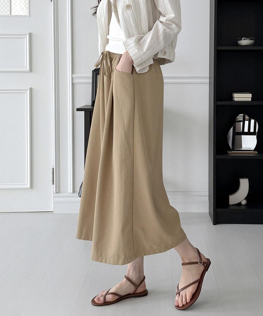Seumiseuteilleo Flare Flowy Octave Skirt Pants (2 Colors)
