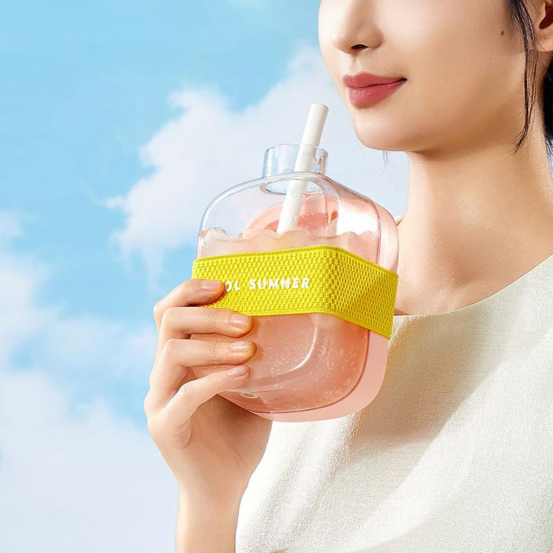 Tavă de Gheață de Vară cu Pai 2 în 1 Tavă de Gheață și Sticlă de Apă pentru Aparat de Gheață Fără Atingere Silicon Cub de Gheață Ceainic Portabil