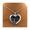 Pierres et Minéraux. Collier Tourmaline verte brut. Modèle coeur.