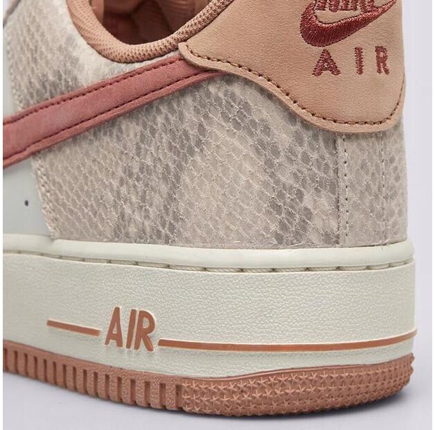 Кроссовки Nike Air Force 1 '07
