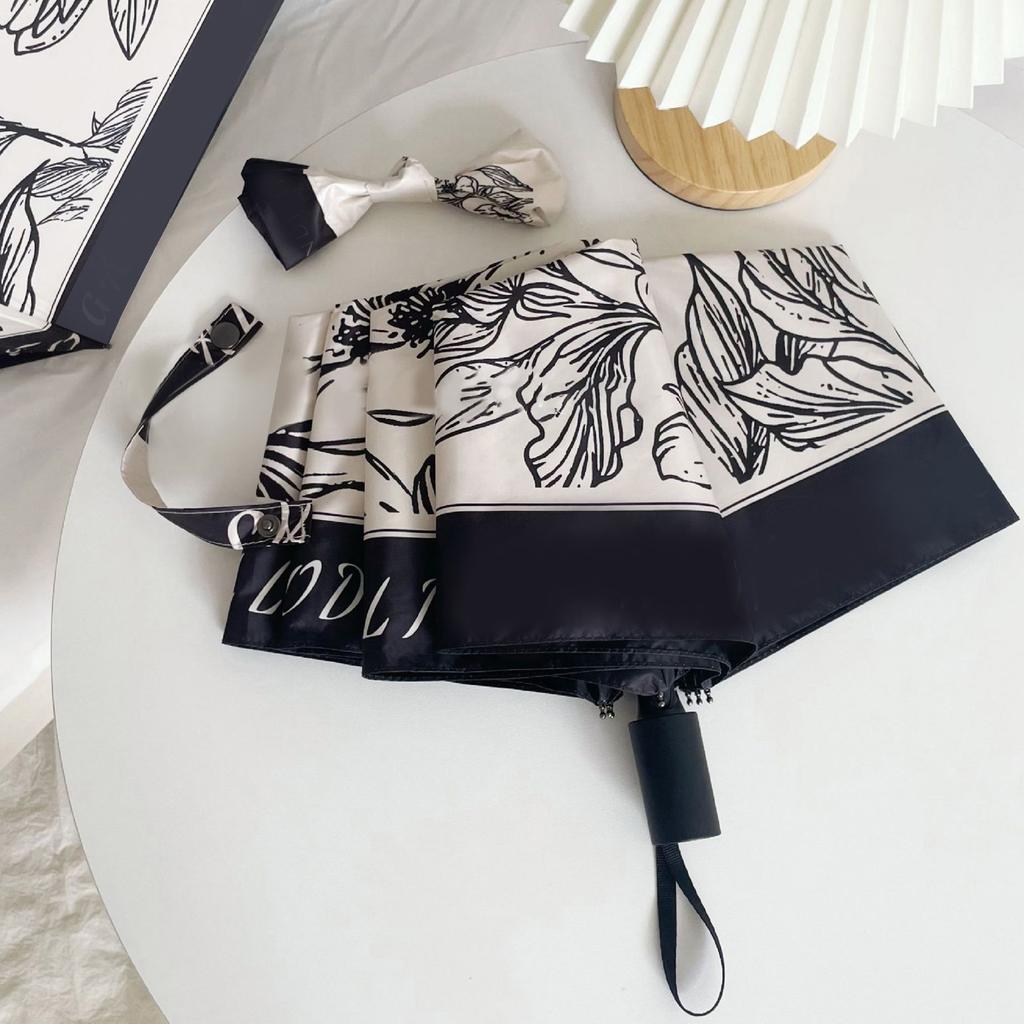 Vintage Blomstrete Solskjerm Paraply Vindtett Manuell Betjening Lett Sammenleggbar Paraply for Kvinner