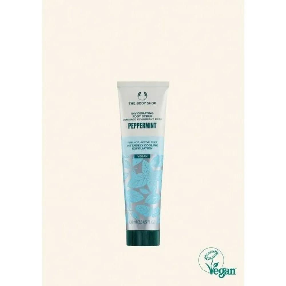 The Body Shop Vegan Peppermint Invigorating Foot Scrub 100ML 237653