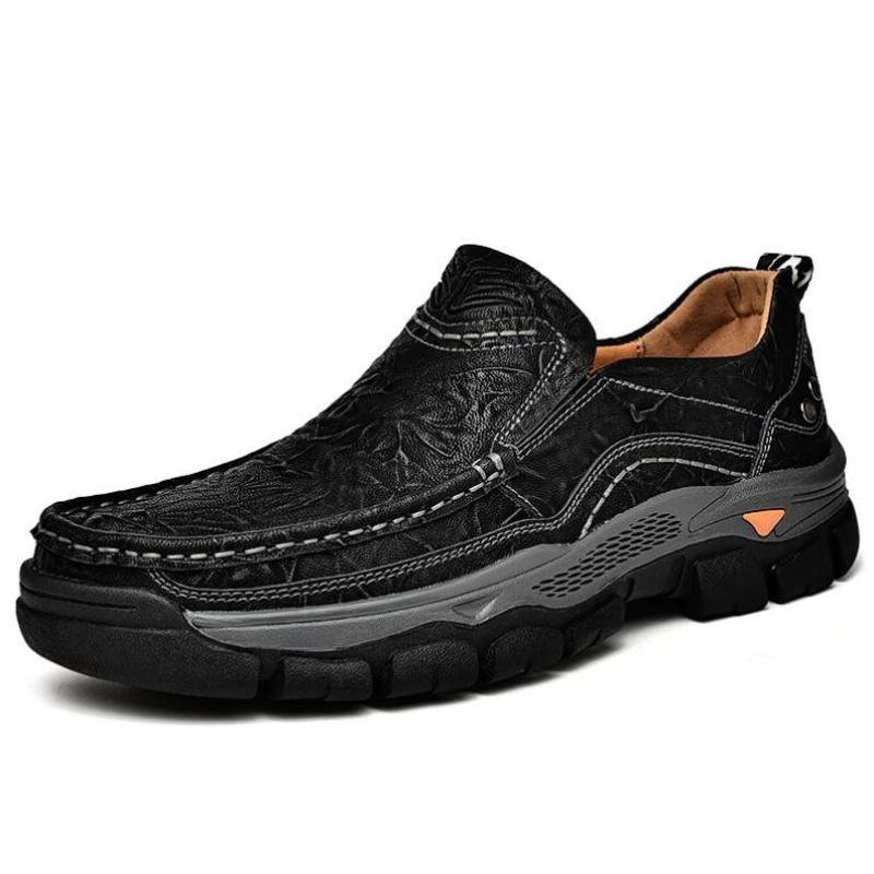 Genuine Leather Men Shoes Casual Outdoor Slip On Loafers Men Leather Shoes Flats Moccasins Walking Shoes Non-Slip Dropshipping