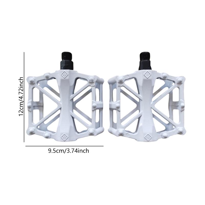 Light weight Bicycles Platform Pedals 8 Pins Nonslip Bicycles Pedals for Mountain Cycling Road Bicycles Enduring