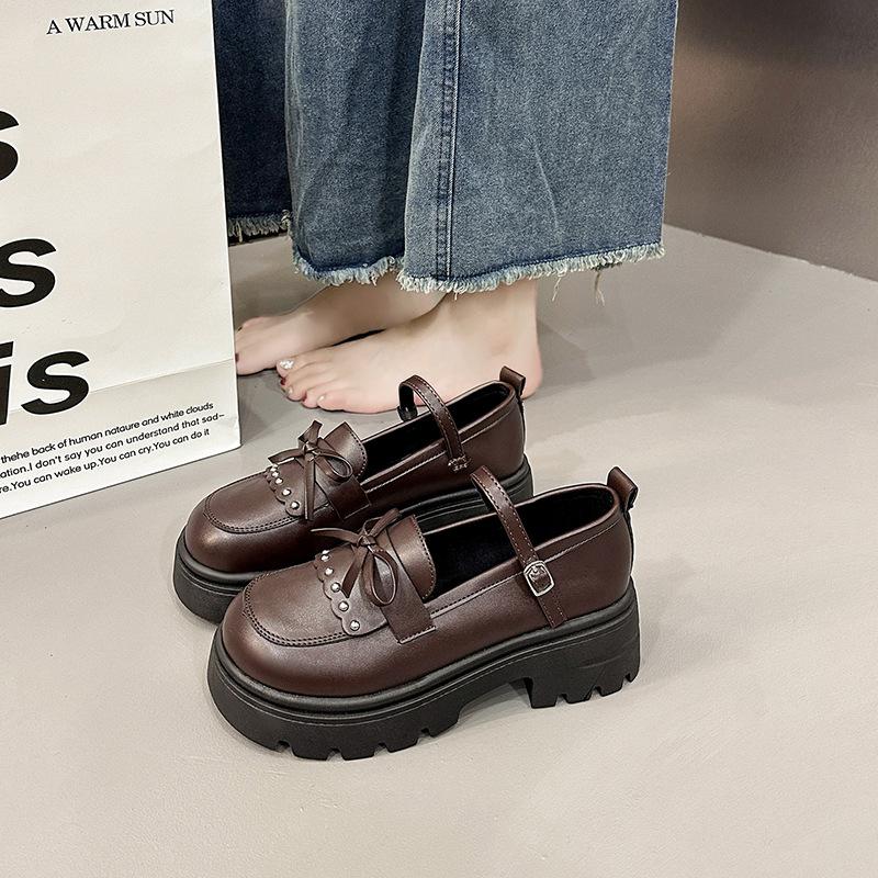 Retro British platform small leather shoes women's 2025 autumn new college style Japanese jk with skirt Mary Jane single shoes