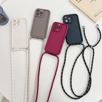 Einfarbige Silikonhülle für iPhone 16 15 Pro Max 14 13 12 11 stoßfeste Crossbody-Seilhülle