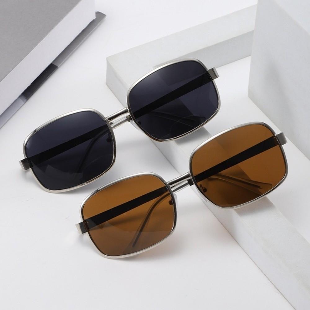Large-Framed Sun Protection Glasses UV400 Protection Square Frame Sunglasses  Unisex Wear