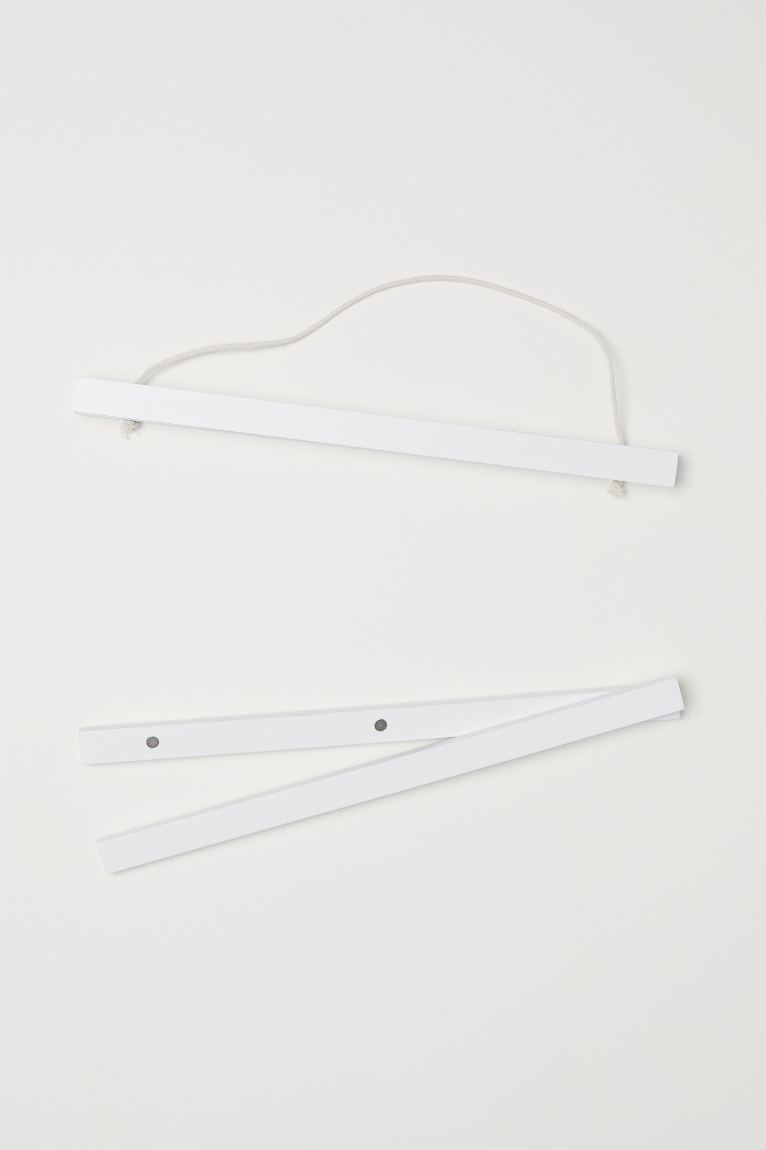 

Wooden frame mount