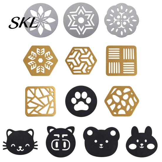 Sturdy Metal Plates for Cups Decorative Coasters Drinks, Heat Resistant Hollow Carved Table Mats Desktop Home Coffee Tea Cups, Modern Decor