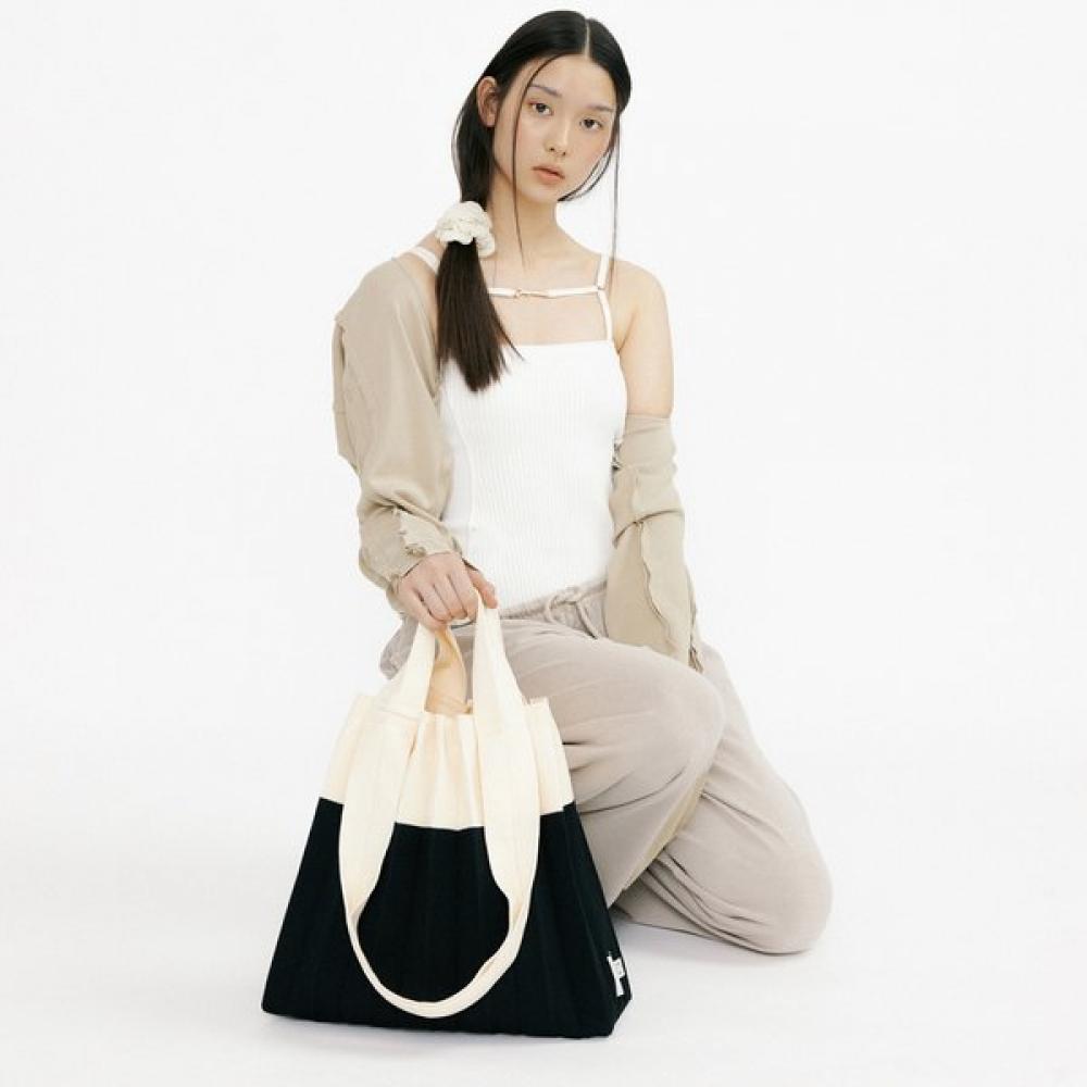 Pleatsmama Two Way Shopper Bag White Black