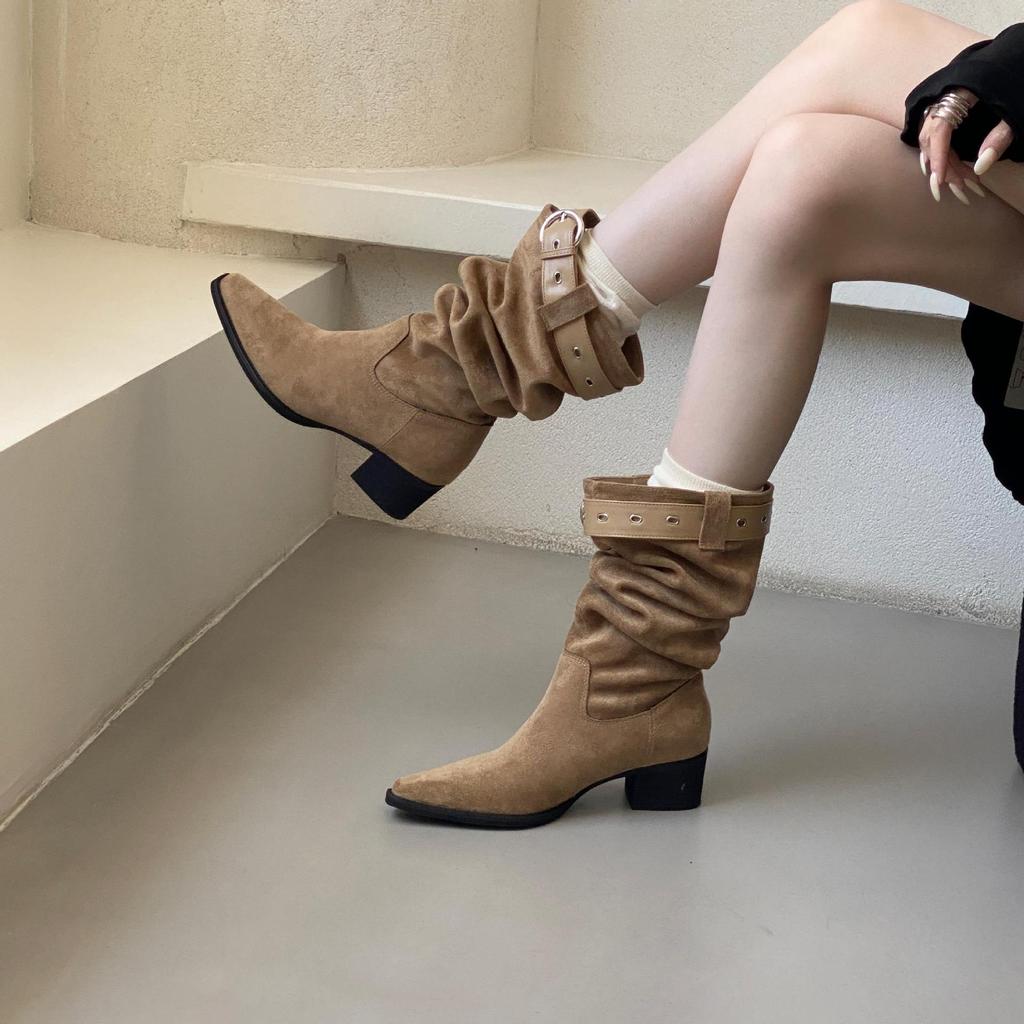Large tube circumference boots for women in the autumn and winter of 2025, new Spice Girls, but knee long boots, square head thick heel, brown pile