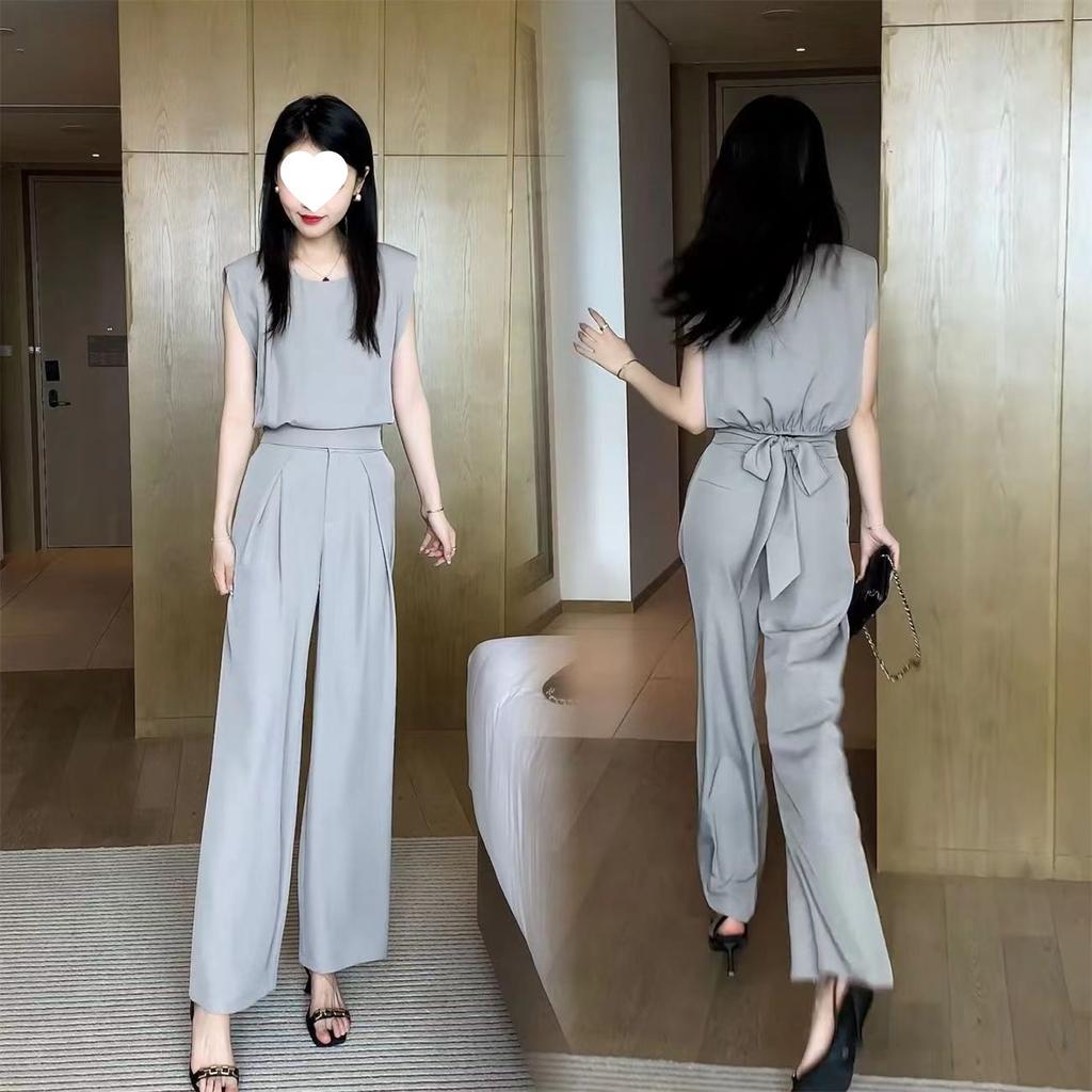 Two Pieces of A Fashionable and Youthful Mom's Set for Women In Summer, Loose and Slimming