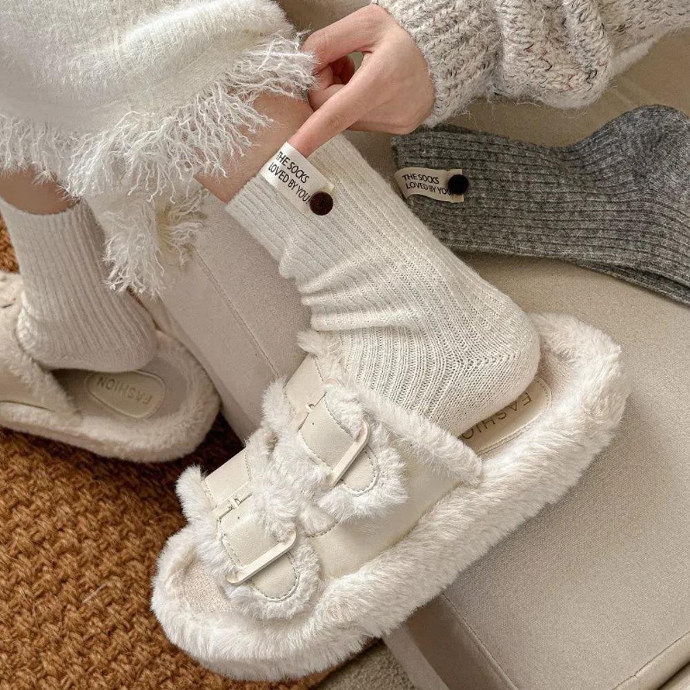 Chaussettes mi-mollet à étiquette bouton Chaussettes mi-mollet Chaussettes pour bottes de neige Chaussettes tricotées mode