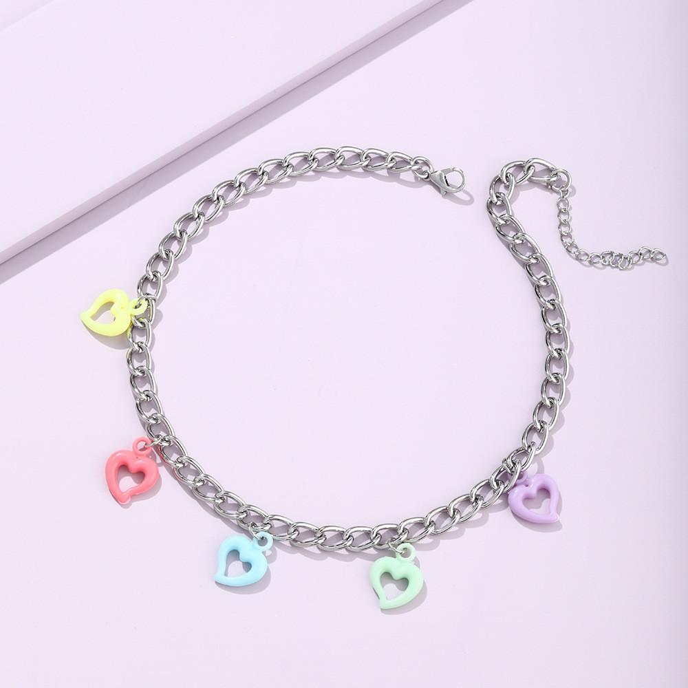 Fashionable Simple Heart Pendant Necklace Crafted From High Quality Alloy Material
