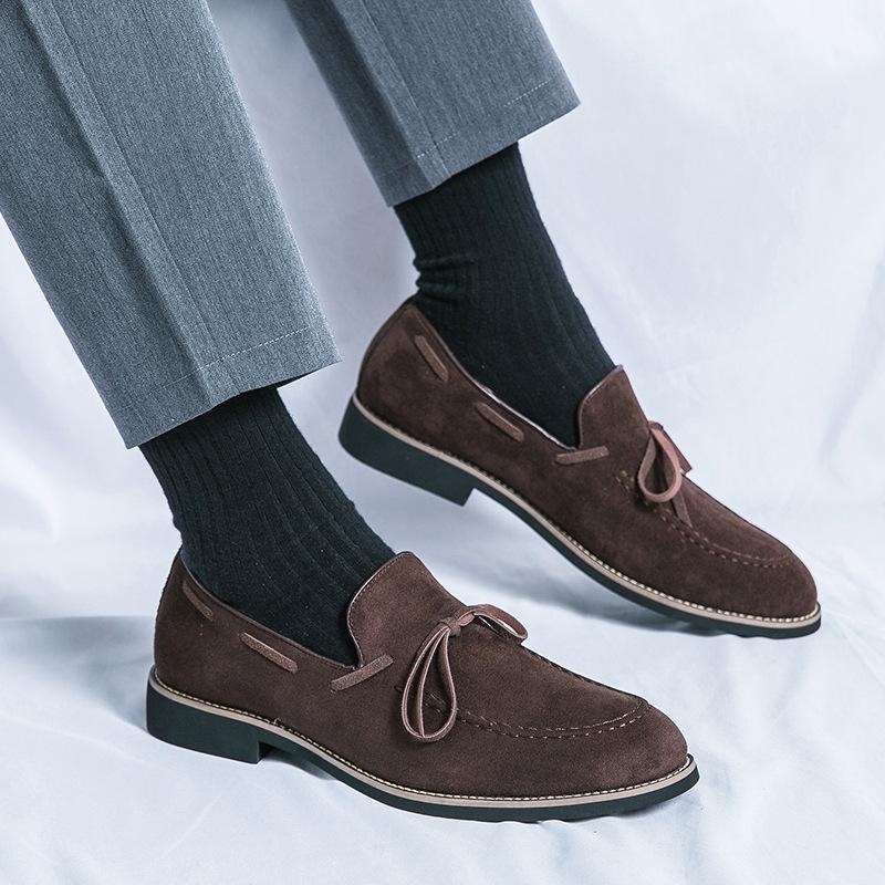 

2025 autumn and winter fashion men s shoes trend casual men s driving shoes one pedal lazy beanie shoes men 46