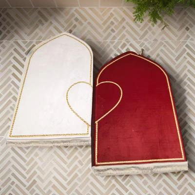 2Pcs/Set Islamic Prayer Mat Couples Flannel Prayer Rug Heart Patterned Floor Mat