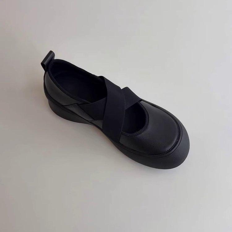 Retro with skirt, black small leather shoes, women's muffin, Mary Jane shoes, sports and leisure shoes, platform height-increasing ballet shoes