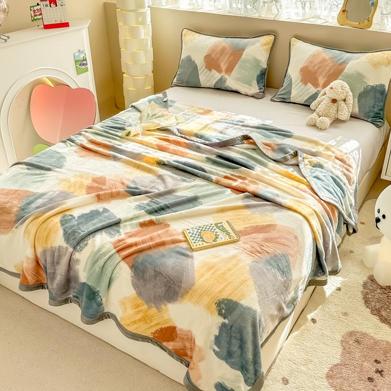 Milk Velvet Double-Sided Fleece Blanket: Office Nap, Sofa, Thick, Warm Style