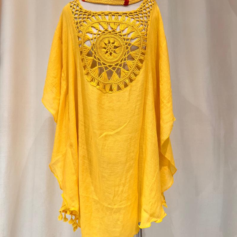 2021 Plus Size Off-Shoulder Tassel Cutout Beach Cover-up