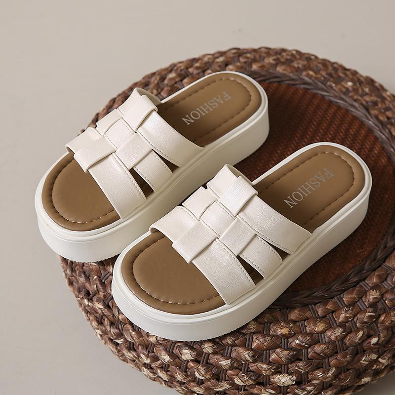 Pregnant women's soft-soled slippers, women's new models in summer 2025, versatile outer wear, wide feet, fat thick-soled cool slippers