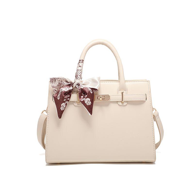 

Elegant Crocodile Pattern Red Chinese Wedding Women s Bag Plain creamy-white(Send silk scarf + gift bag)