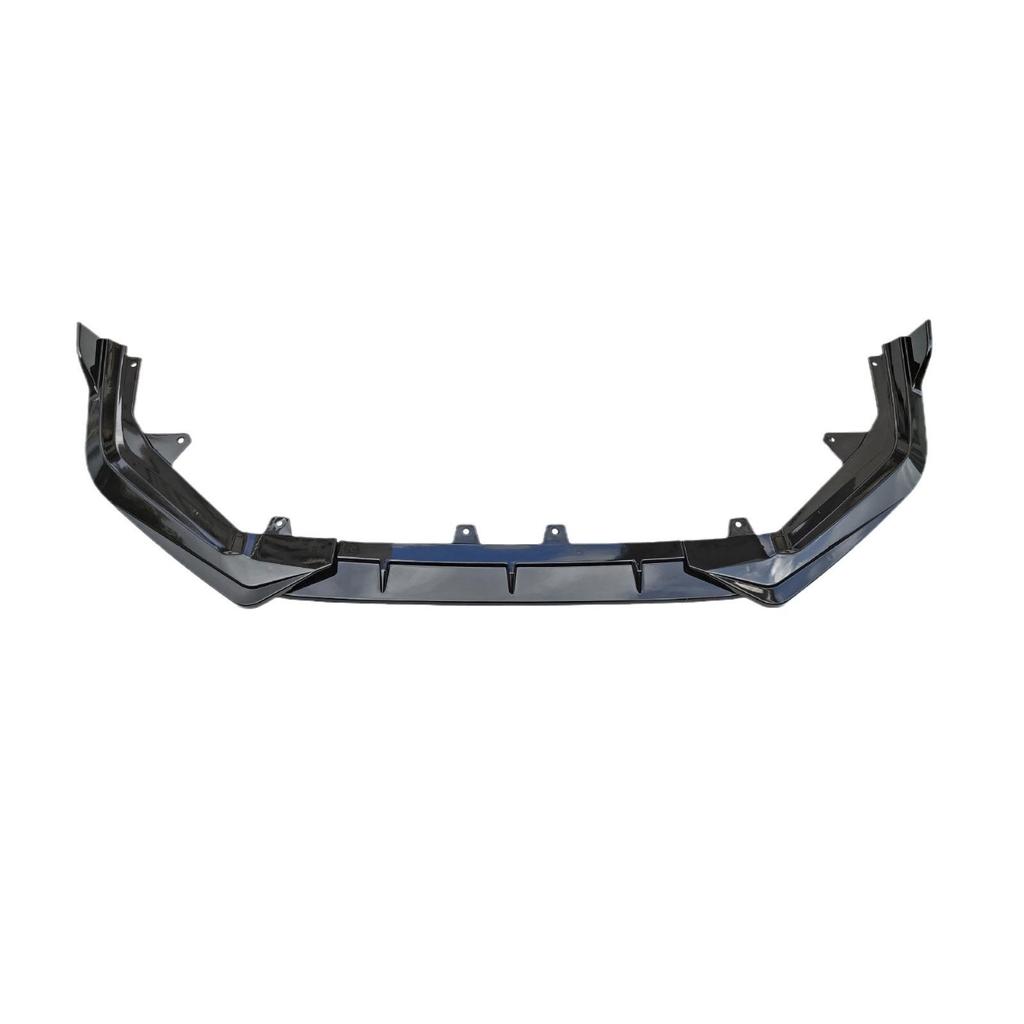 Îmbunătățiri pentru Honda Civic generația a 11-a 2022: buza frontală, eleron spate, splitter, jaluzele, bară spate.
