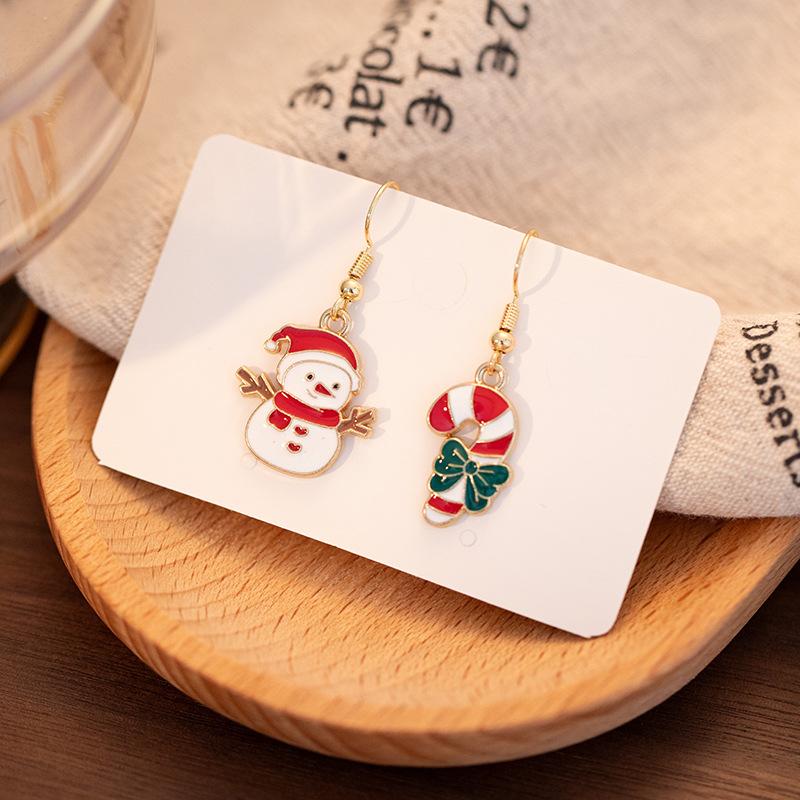 Santa Claus Asymmetric Earrings Festive Atmosphere Niche Cute Exquisite Cartoon Snowman Earrings