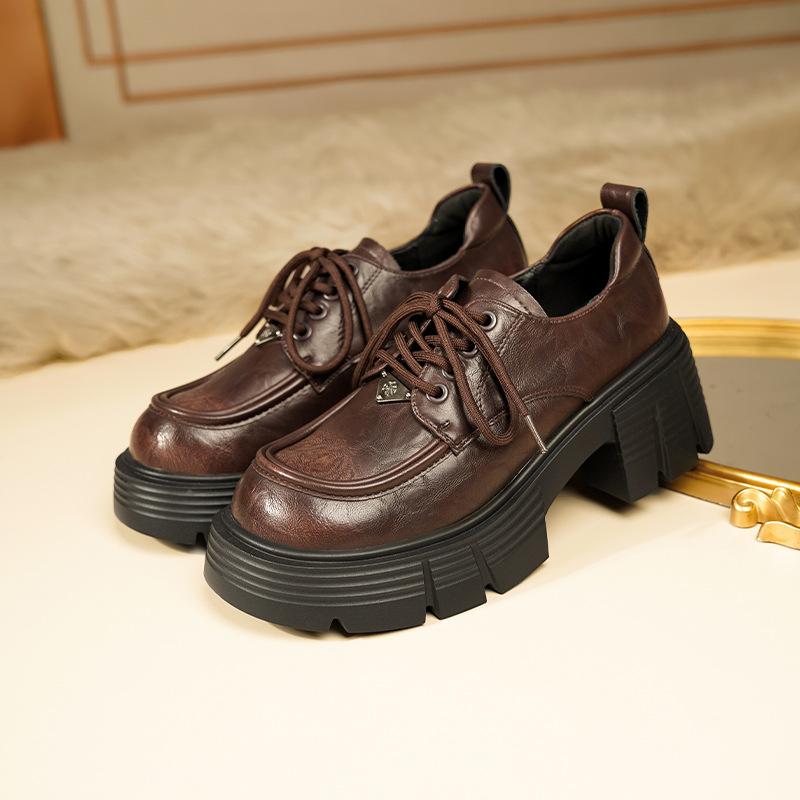 

Шнуровка ветер маленькие кожаные туфли женские черные платформа мягкая кожа ремешок одинарные туфли 35