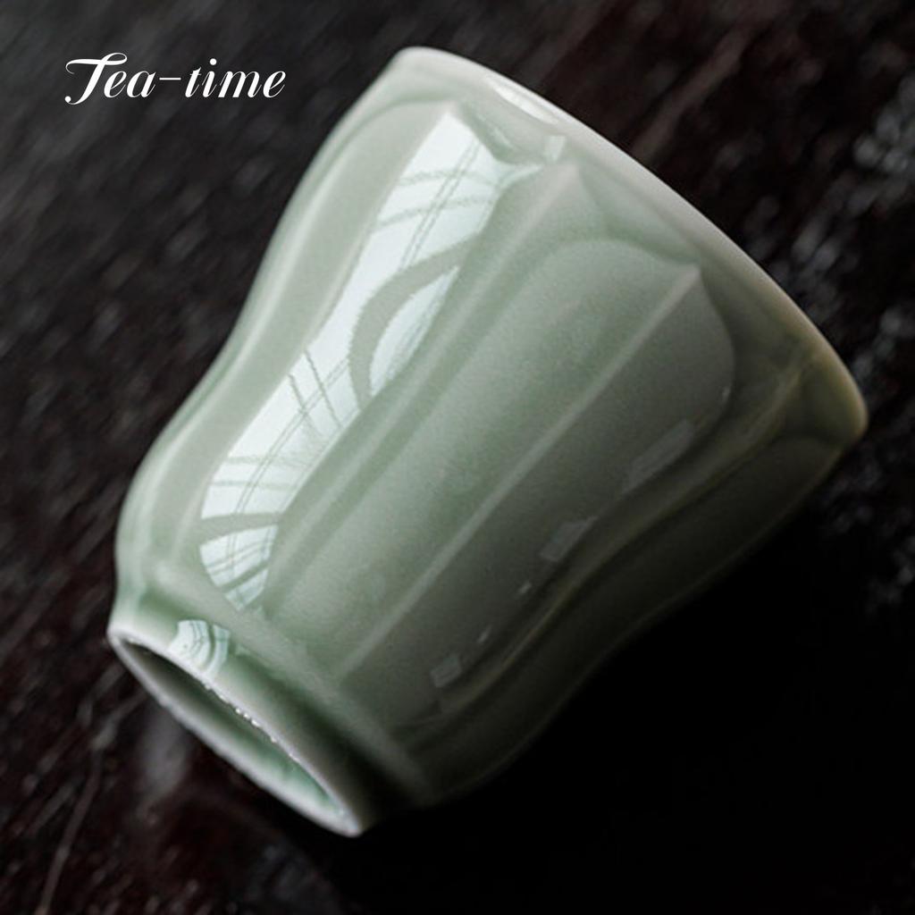 Yue Kiln Celadon Ceramic Tea Cup Vintage Handmade Relief Lotus Cups Tea Bowl Teacup Teacups Unusual Maker Jingde Town Puera Tool