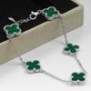 Women's Four-Leaf Clover Bracelet – 18K Gold Plated with Double-Sided Mother-of-Pearl, Elegant High-Quality Accessory, Chic and Lucky Design.