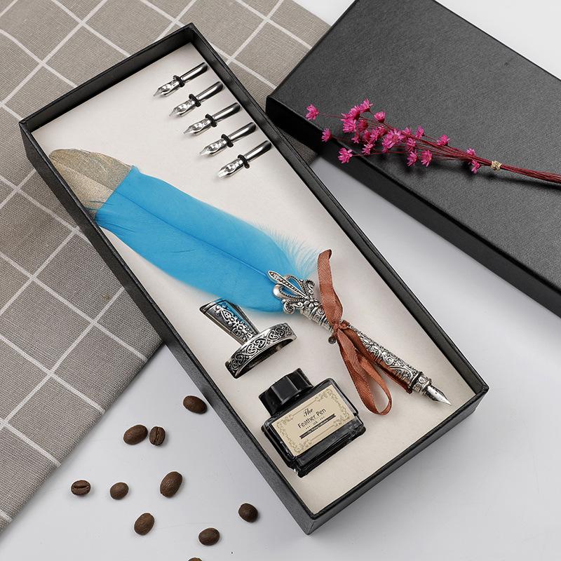 European Retro Feather Calligraphy Set: Oblique Nib Dip Pen with Holder and Ink Engraving