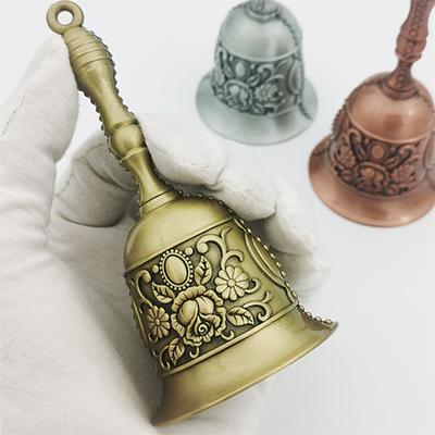 1PC Retro Metalen Tone European Style Hand Bell Craft Decoratie Alarm Bell Handicraft Christmas Bell Wind Bell Christmas Craft