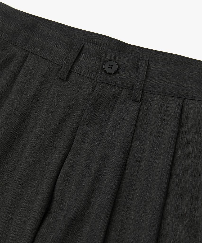COFWI Melsa Double-Pleat Striped Wide Slacks Dark Gray