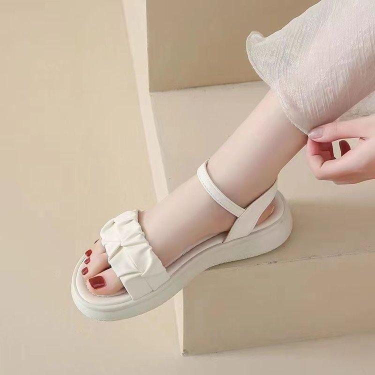 Sandals women's outer wear summer new 2025 versatile flat-bottomed fairy style with skirt sandals word with Roman women's shoes