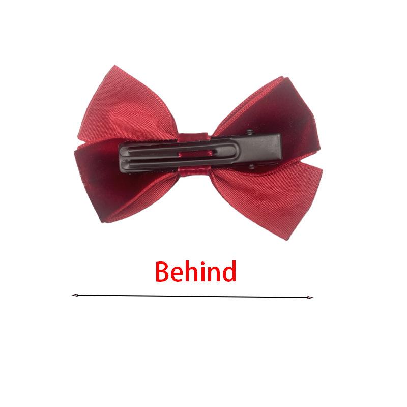 Retro Velvet Bow Hair Clip - Elegant Velvet Fabric Accessory for Girls
