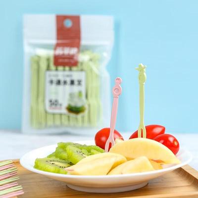 Barmanské potřeby – Koktejlová míchátka a napichovátka