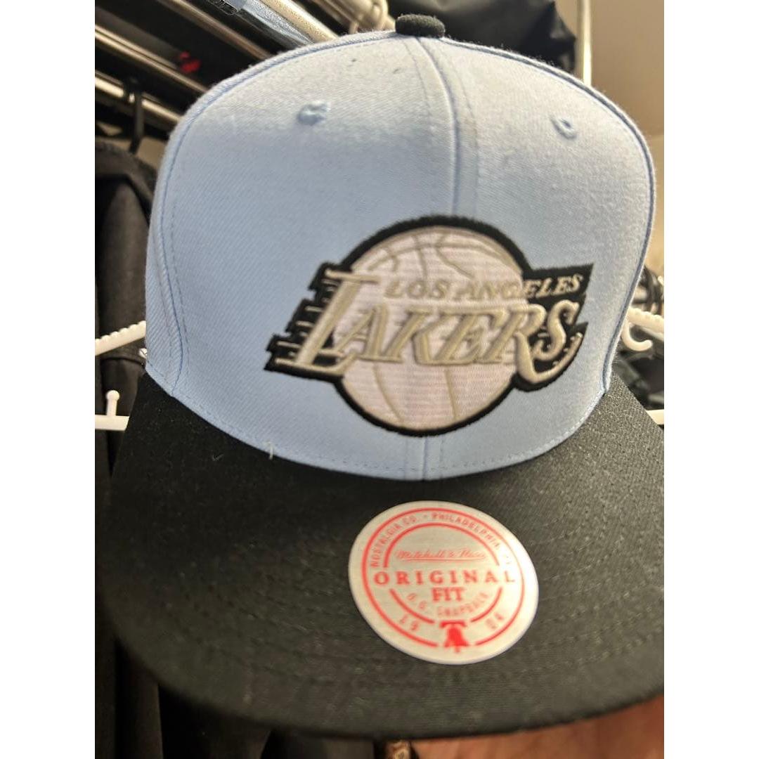 Used Los Angeles Lakers NBA All-Star 2004 Cap