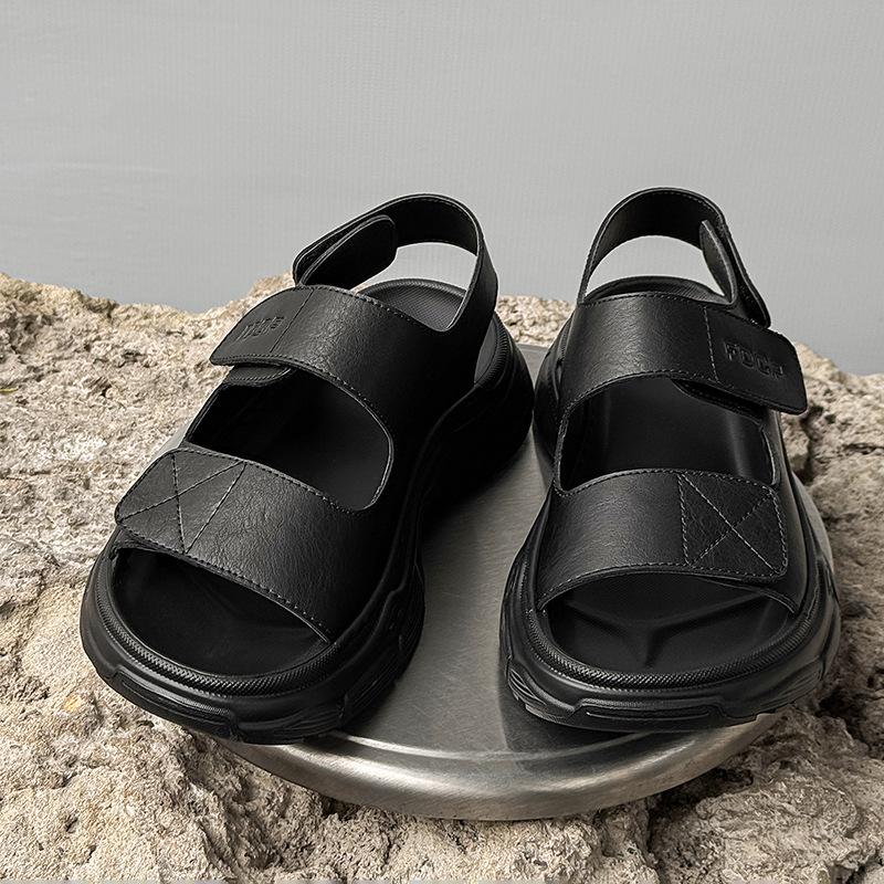 New Spring and Summer Breathable Sandals Men's Soft Sole Internet Celebrity Versatile Play Beach Shoes 471215-J