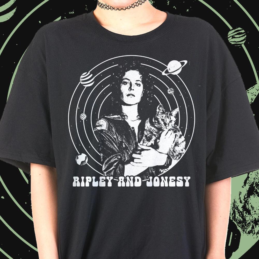 

Alan Ripley and Cat Alien Tshirt Jones Cat Tshirt Alien Movie Tshirt Street Style Printed Tshirt Daily Dressing S