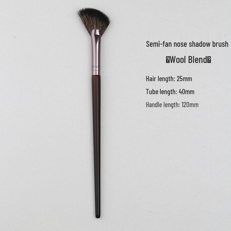 

Набор кистей для макияжа Cangzhou с деревянными ручками - Включает кисти для румян, стиплинга из шерсти и кисти с мягкой щетиной для рассыпчатой пудры