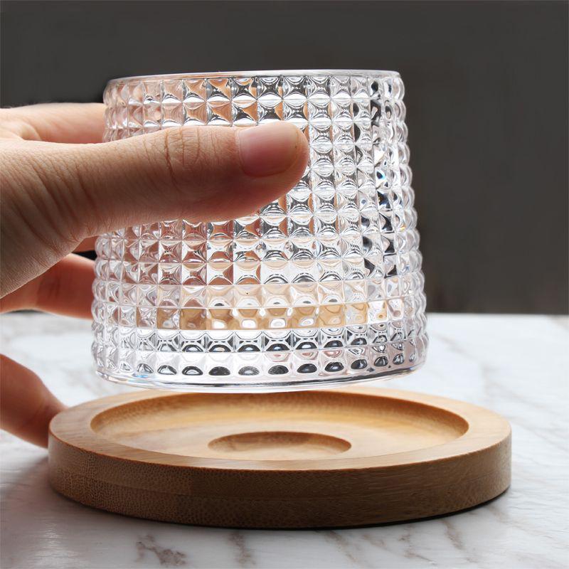 Kreativní sklenice na whisky Odolné točené sklo Koktejly Víno Brandy Šálek Voda Džus Čaj Hrnek Párty Sklenice na pití